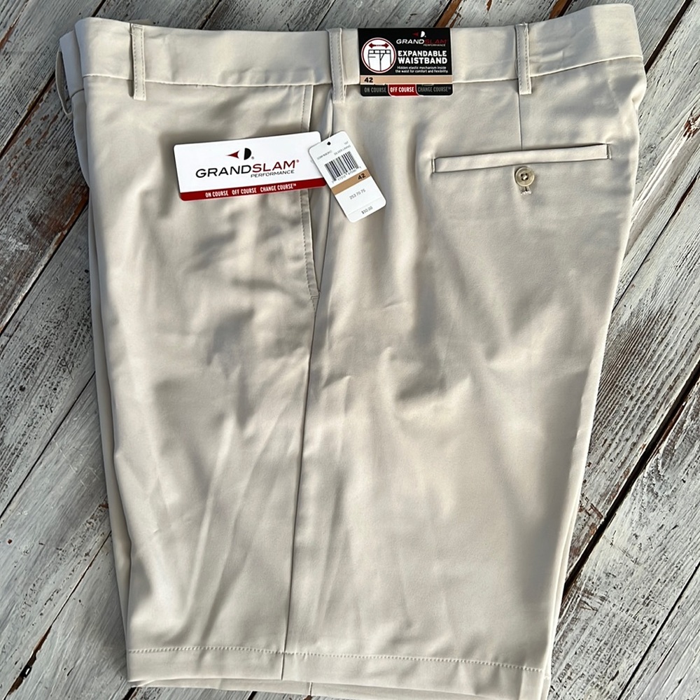 NWT Grand Slam Expandable Waistband Shorts